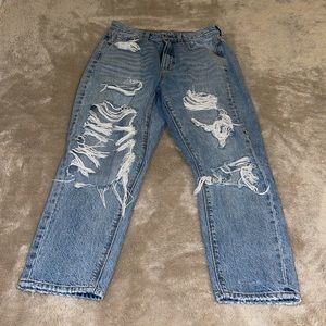 American Eagle Mom Jeans